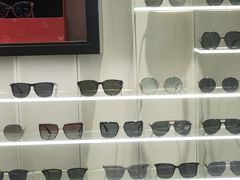 -博士眼镜·President总统(宝安海雅缤纷城店)