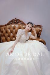 -AMOR艾沫婚纱奢品荟(设计师勒泰店)