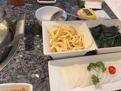 -一席地·本地鸡窝·杭帮鸡火锅(萧山银隆百货店)