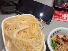 -宴全牛粤来越牛潮汕鲜牛肉火锅(海州万达广场店)