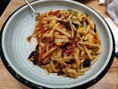 -西部马华清真兰州牛肉面·烧烤夜市(三里河店)