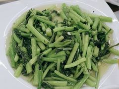 -一口猪海鲜浑锅·东北家常菜