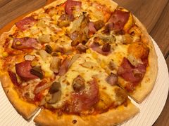 必胜硬核肉多多比萨-必胜客(包头万达店)