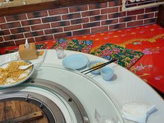 -人民公社铁锅炖·东北菜(卫国道店)