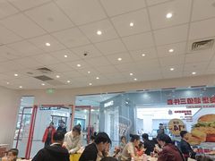 -杉杉奥特莱斯广场(哈尔滨店)
