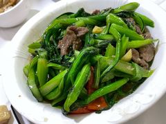 菜心炒牛肉-惠爱餐厅