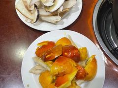 -菌之家·专业纯野生菌火锅·特色炒菌
