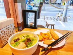 -成都太古里总府王府井亚朵X酒店