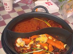 -赵美丽·重庆社区火锅·直营店(火车东站·中豪国际店)