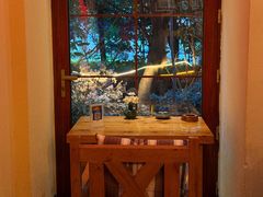 -月亮眼花园餐厅书吧酒吧