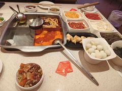 -海底捞火锅(杭州庆春路夜宵主题店)