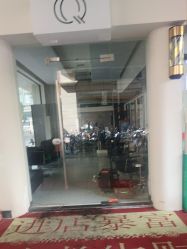 -乾健·烫染·接发SALON