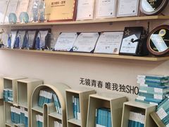 -昆明爱尔眼科医院
