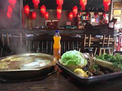 -乐山串串香老火锅(鼓楼店)