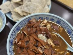 精品肠头菜底-门框胡同百年卤煮(新街口店)