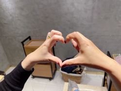 -悦指间美甲美睫