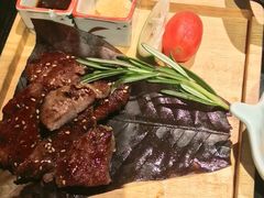 -花潮料理艺食馆(成都万象城店)