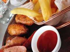 -鹿萤季·营地小馆(皇后公园店)