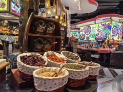 -四海一家自助餐(益田假日广场店)