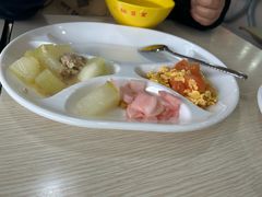 -六和餐饮(东城根店)