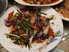 -龙香居海鲜浑锅家常菜·特色驴肉