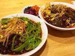 菠菜热面皮-周家大辣椒面皮(中山街店)