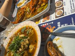 -三妹小龙虾·黄油蟹(华侨城总店)