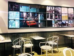 -巴黎贝甜(大宁国际商业广场店)