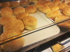 港式菠萝包-蜂蝶来饼店(拱北总店)