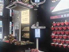 -肆兮眼镜·蔡司·徕卡战略合作店(大坪店)