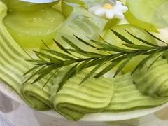 -山与蓝·轻糖鲜果蛋糕(勒泰店)