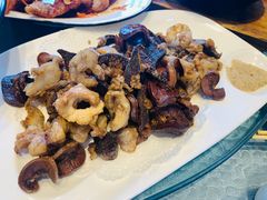 -老码头黑皮肘子锅包肉(文政街店)