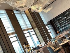 -深圳国际会展中心希尔顿酒店(前海华发冰雪世界店)