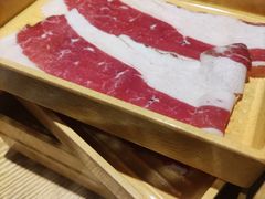 -枝魯枝魯自助料理