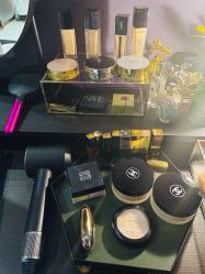 -花隐·美芙炫海菲秀皮肤管理中心