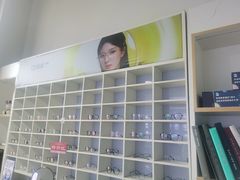 -宝视友眼镜·平价精准配镜(同德悦中心店)