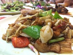 黄瓜水炒五花肉-廉江鹅饭店