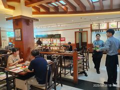 -皇城老妈·大连海鲜火锅(港湾店)