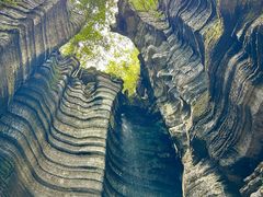 -梭布垭石林景区