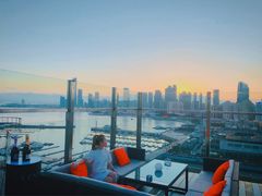 -VENU+海景酒廊