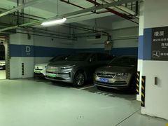 -嘉亭荟城市生活广场-停车场