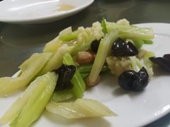 -四平包子铺