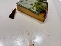 -松咖啡自助餐厅·松北香格里拉
