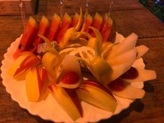 -拾光音乐餐酒吧(告庄星光夜市店)