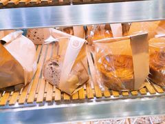 -巴黎贝甜(大宁国际商业广场店)