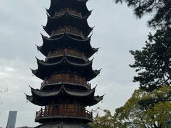-龙华寺