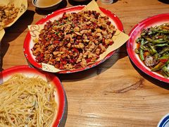 -泥糊破店小酒馆·团建聚餐(南京西路店)