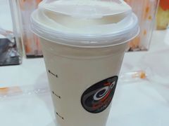 拿铁咖啡-CoCo都可(虹口龙之梦店)