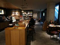 -星巴克(上海虹桥南丰城办公楼店)
