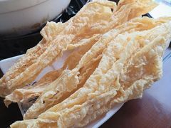 -亿诣蝎府炸酱面羊蝎子火锅(酷车小镇店)